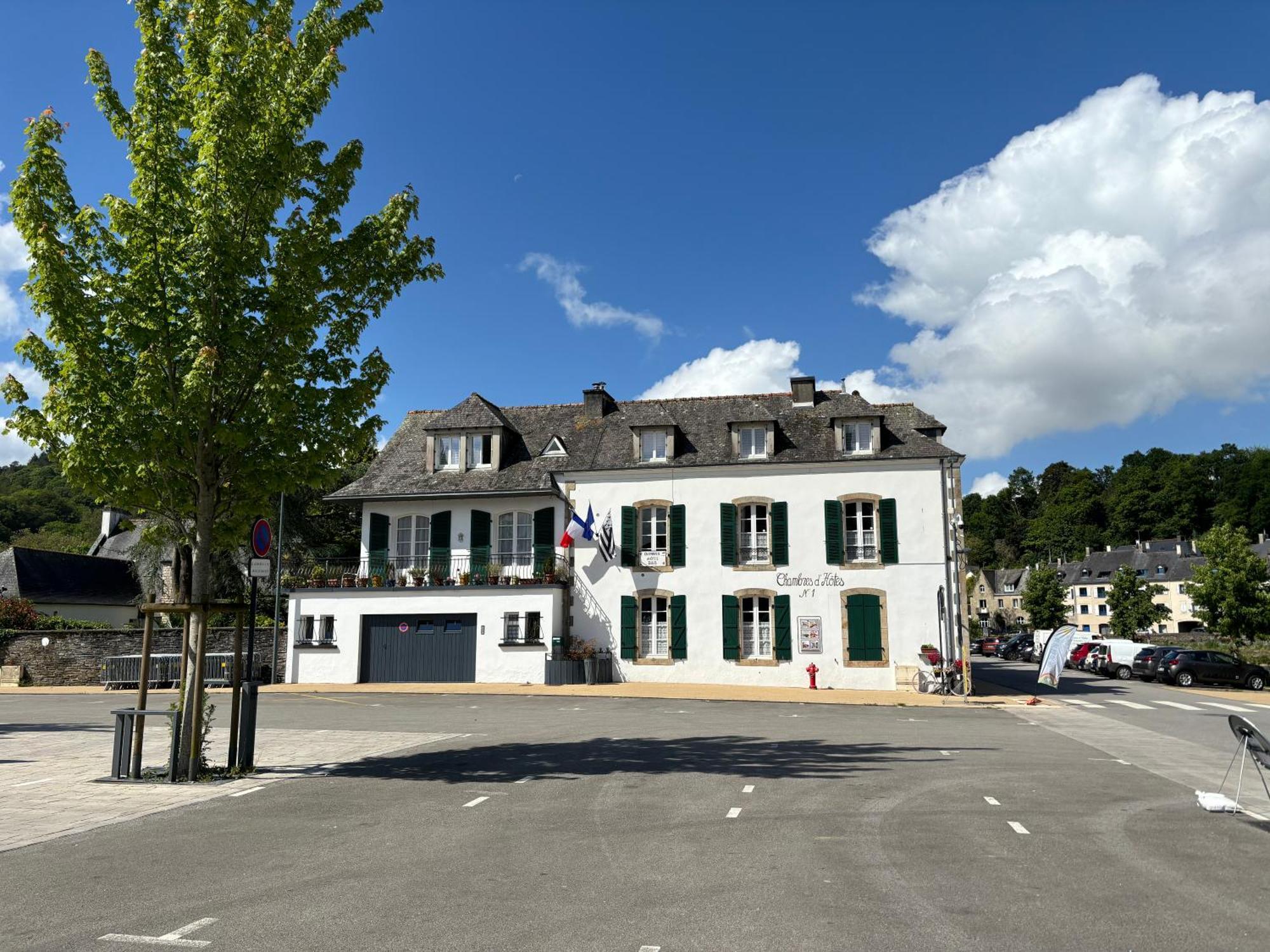 Chambres Dhotes Numero 1 Chateaulin Exterior photo